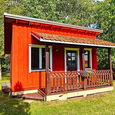 Just Lodges Orissaare Екстериор снимка