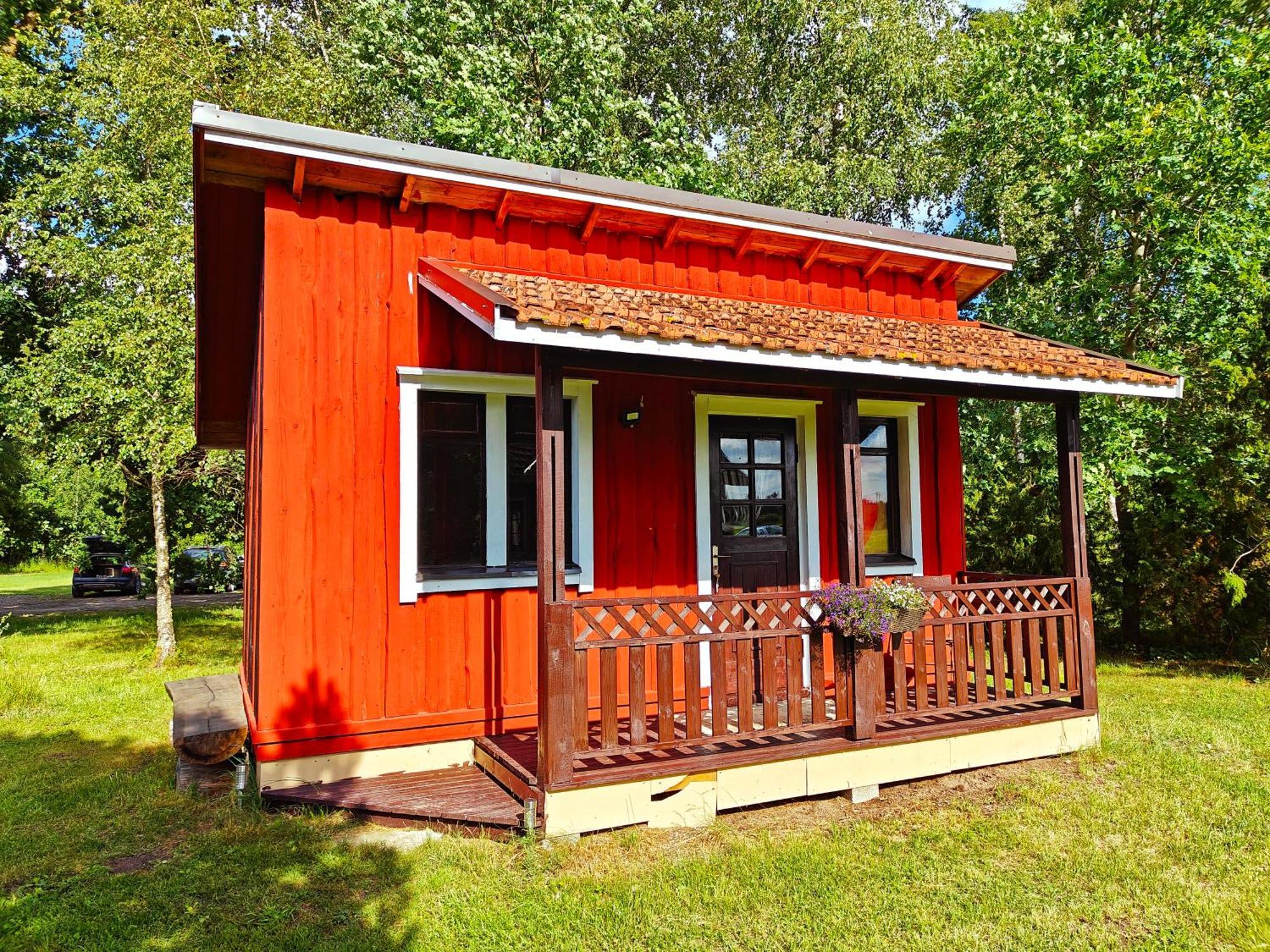 Just Lodges Orissaare Екстериор снимка